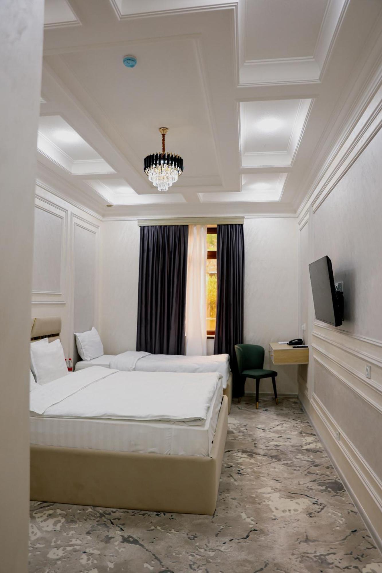 Ko'K Saroy Plaza Hotel Samarcanda Exterior foto