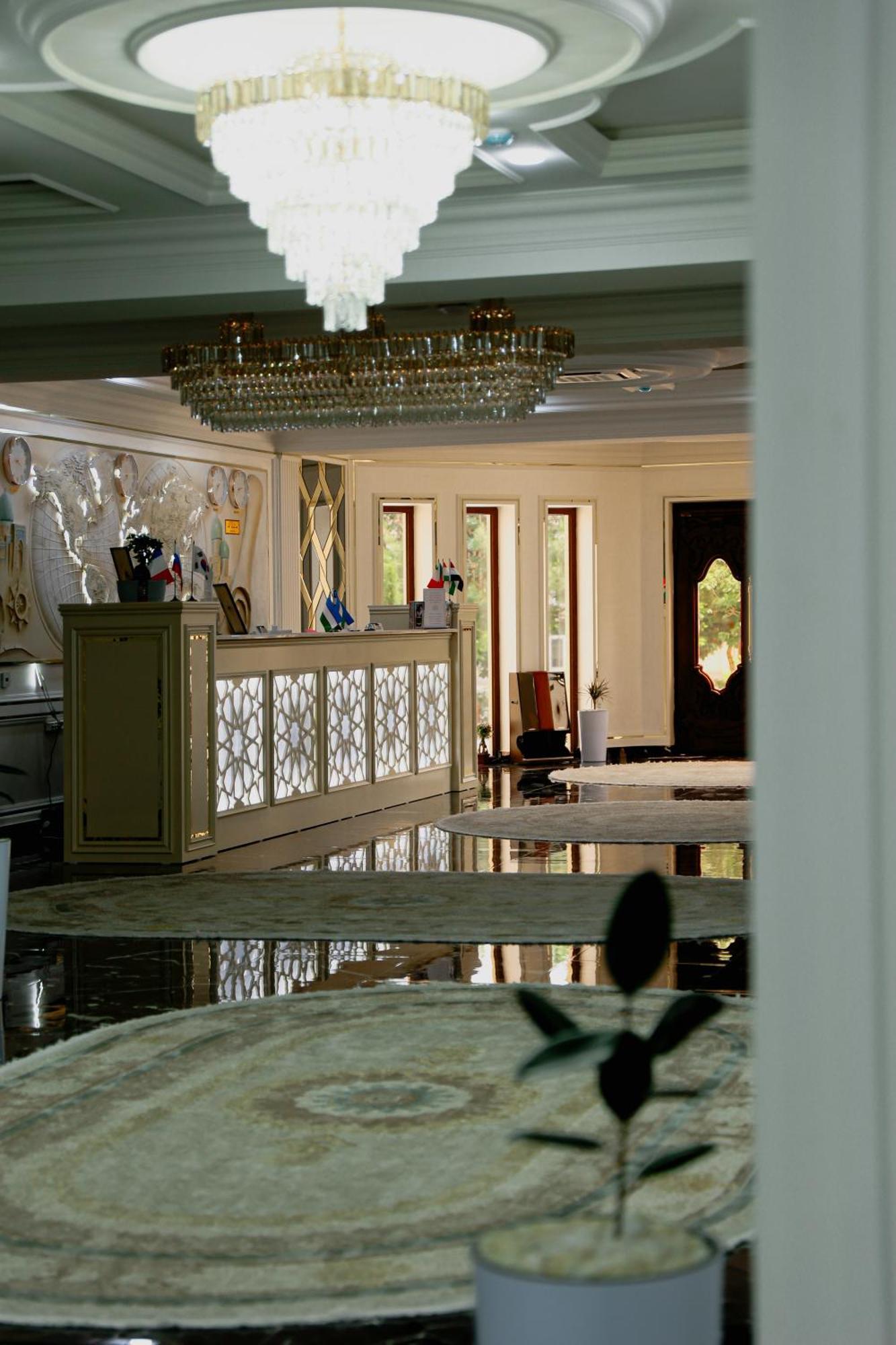 Ko'K Saroy Plaza Hotel Samarcanda Exterior foto